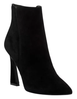 New π€© Nine West Torrie Black Boots π 7 New π€© Nine West Torrie Black Boots π -Bootopia Store unnamed file 1058