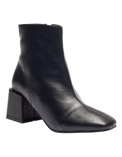 Coupon β¨ Ravella Taxi Black Smooth Boots π 10 Coupon β¨ Ravella Taxi Black Smooth Boots π -Bootopia Store unnamed file 1174