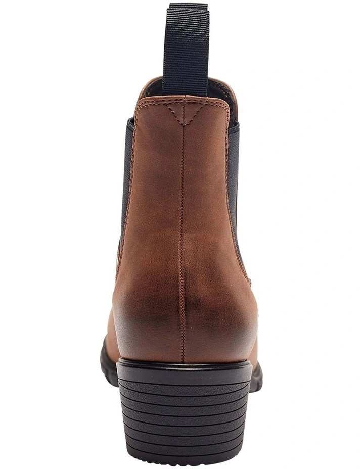 Flash Sale π Ravella Hamlet Chocolate Nubuck Boots π 7 Flash Sale π Ravella Hamlet Chocolate Nubuck Boots π - Image 5