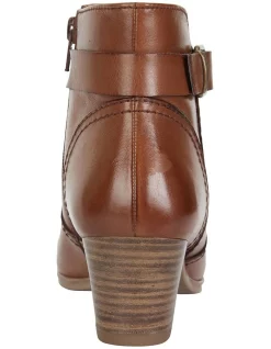 Outlet 😍 Wide Steps Mascot Cognac Glove Boot ⌛ -Bootopia Store unnamed file 1542