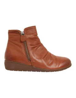 Coupon β¨ Easy Steps Hayden Tan Glove Boots π₯°