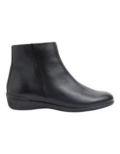 Wholesale ⭐ Wide Steps Walker Black Glove Boot 🧨