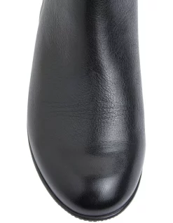 Wholesale ⭐ Wide Steps Walker Black Glove Boot 🧨 -Bootopia Store unnamed file 1846