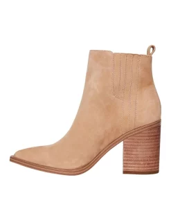 New 🎁 Steve Madden Chandler Tan Seude Boot ⌛