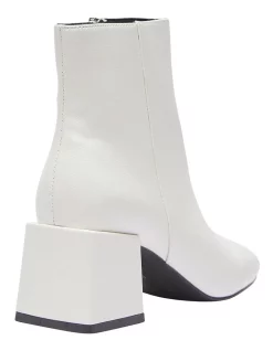 Outlet 🤩 Ravella Taxi Boots In White Smooth 😀 -Bootopia Store unnamed file 2072