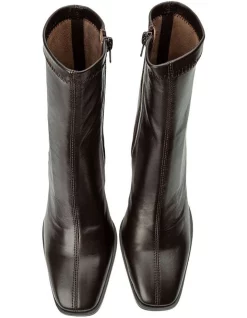 Flash Sale ⭐ Tony Bianco Rover Chocolate Nappa ⭐ -Bootopia Store unnamed file 2134