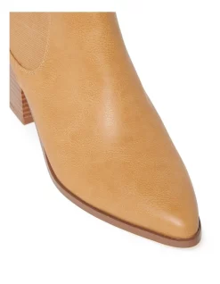 Outlet 👍 Forever New Frankie Gusset Boot Caramel Vegan Leather Ankle Boots 😀 -Bootopia Store unnamed file 2185