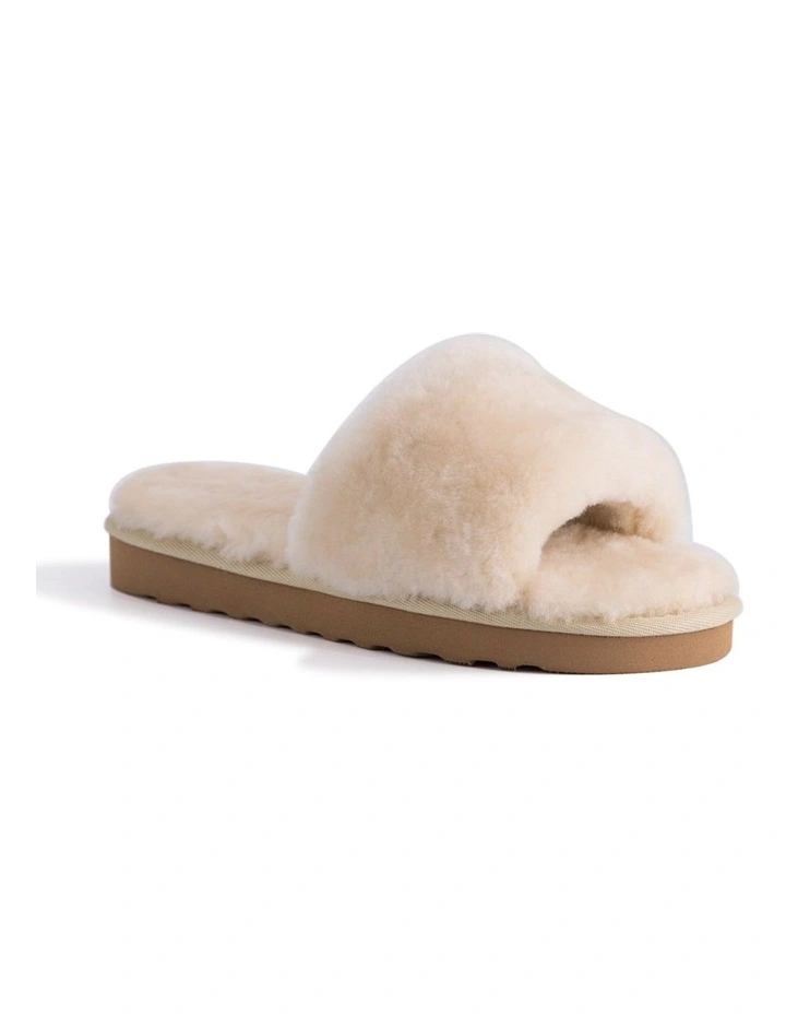 Best Pirce ⌛ AUS WOOLI UGG ✔️ WOMEN SHEEPSKIN FLUFF SLIDE Chestnut/Tan ⭐ 3 Best Pirce ⌛ AUS WOOLI UGG ✔️ WOMEN SHEEPSKIN FLUFF SLIDE Chestnut/Tan ⭐