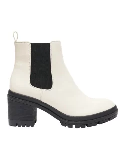 New π Ravella Keira Boot In Bone Smooth π