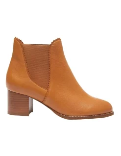 Budget π Sandler Liam Tan Glove Boots β