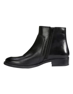 Wholesale 😀 Easy Steps Glasgow Black Glove Boots 👍 -Bootopia Store unnamed file 852