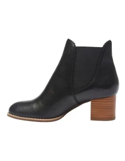 Deals ❤️ Sandler Liam Black Glove Boots ⌛ -Bootopia Store unnamed file 9